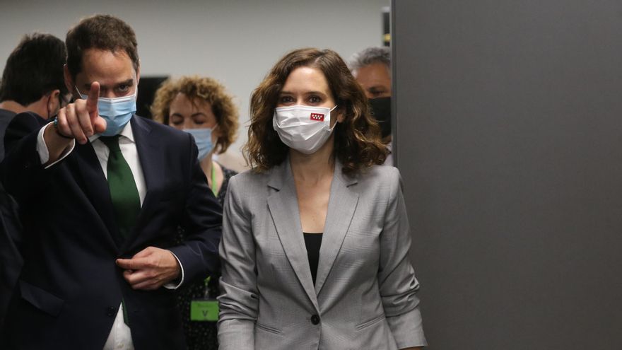 El alcalde de Torrejón, Ignacio Vázquez y la presidenta de la Comunidad de Madrid, Isabel Díaz Ayuso