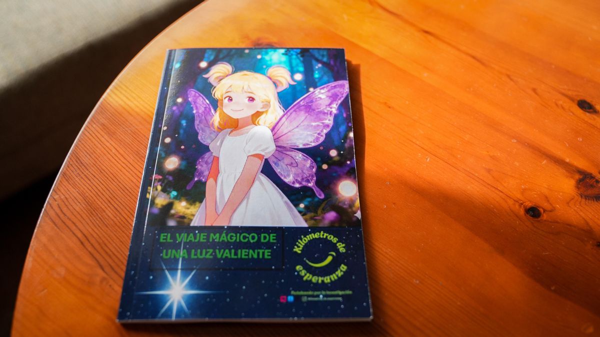 El cuento 'El viaje mágico de una luz valiente'.