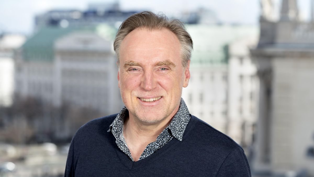 Sven Reichardt, historiador del fascismo: “La ultraderecha europea ya no necesita la violencia para llegar al poder”