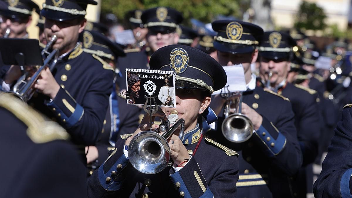 La salida de la Hermandad de la Conversión, en imágenes