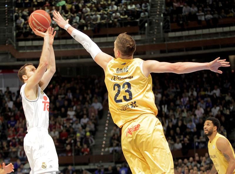 Partido de la final de la Copa del Rey 2016 entre el Herbalife Gran Canaria y el Real Madrid. Efe.