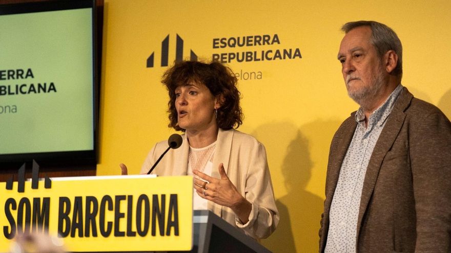 La presidenta de la federación de ERC Barcelona, Eva Baró, y el portavoz adjunto del grupo municipal, Jordi Coronas.
