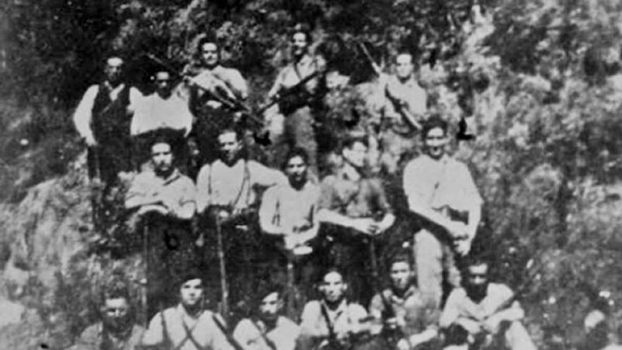 Imagen de la fundación en 1942 en Ferradillo (León) de la Federación de Guerrillas León-Galicia.