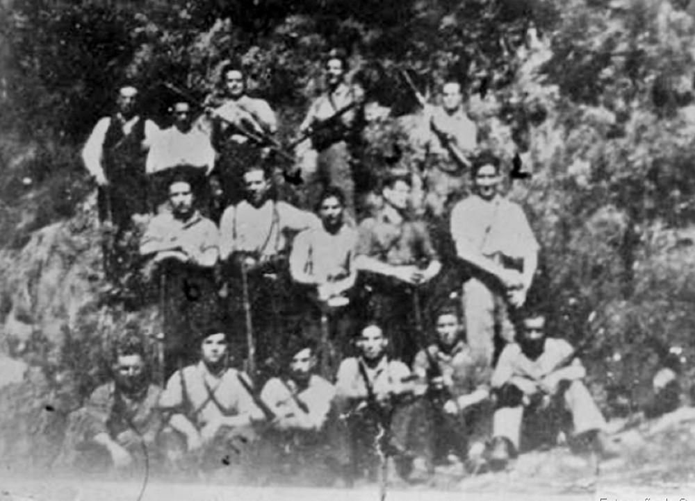Imagen de la fundación en 1942 en Ferradillo de la Federación de Guerrillas León-Galicia.