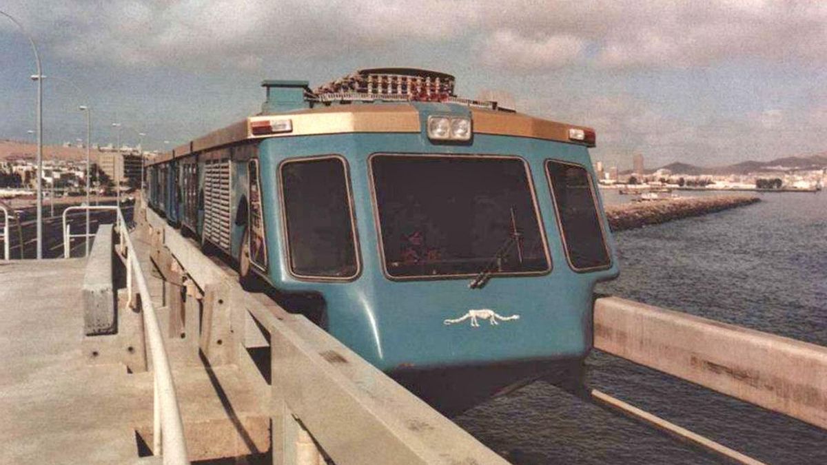 FOTOGALERÍA | Tren vertebrado de Las Palmas de Gran Canaria