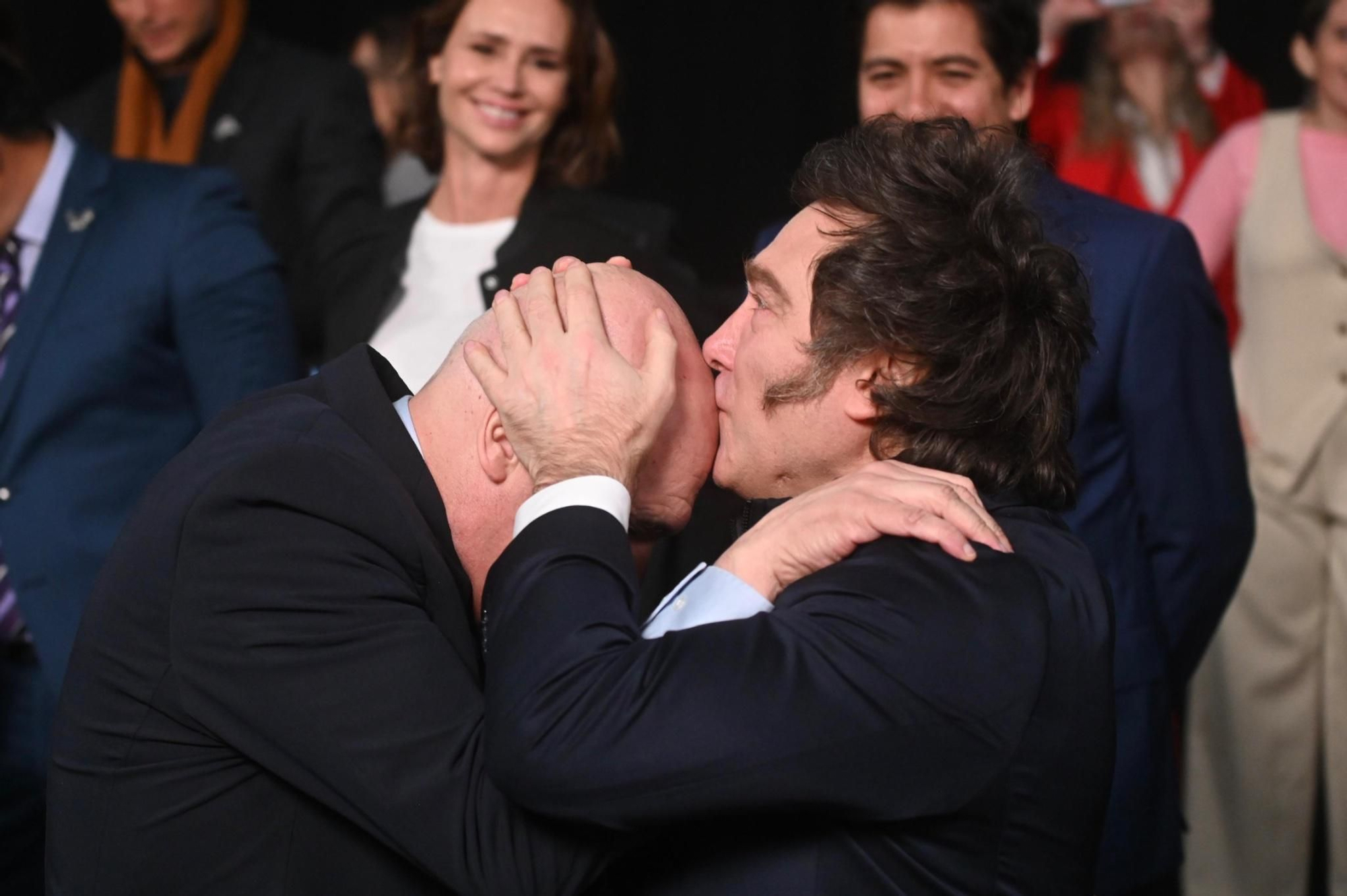 Javier Milei saluda a José Luis Espert, el 22 de agosto de 2025