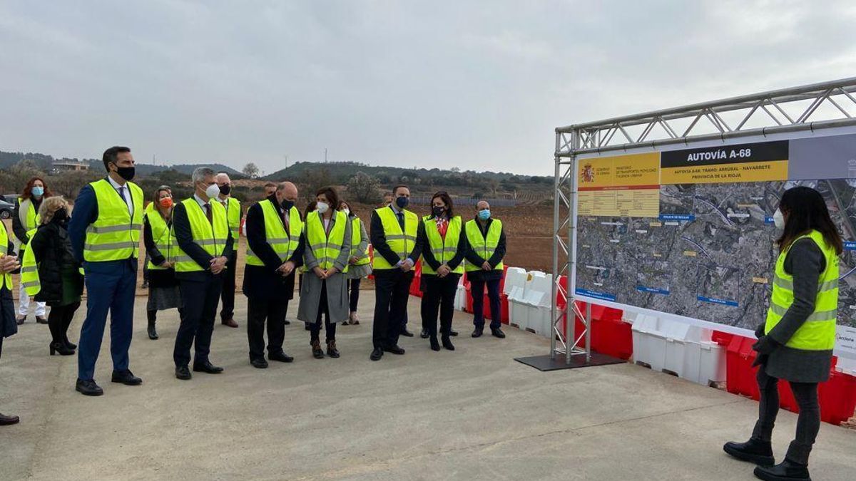 José Luis Ábalos visito el inicio de las obras de la Ronda Sur de Logroño