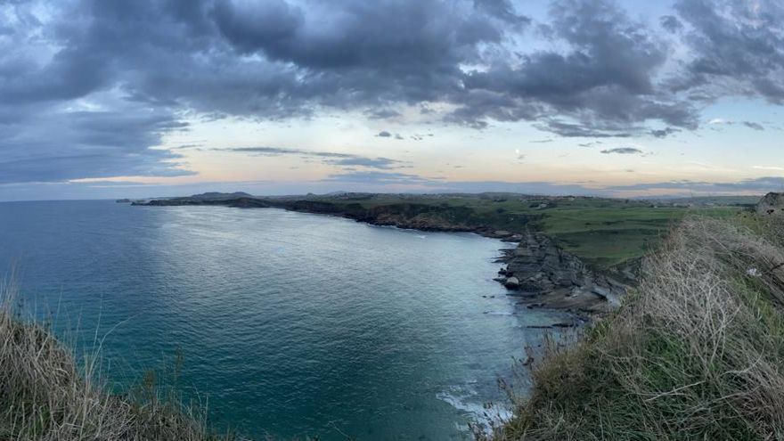 "Es esperpéntico": un Centro de Interpretación del Burro, el 'truco' para edificar frente al mar en zona protegida
