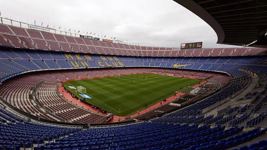El Camp Nou vacío. EFE/Alejandro García.