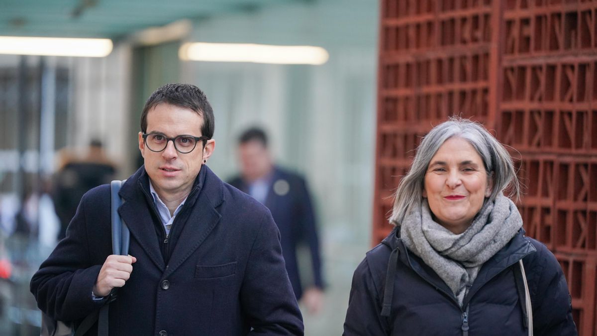 EH Bildu ve corto el texto del Parlamento por el "respeto" en los debates e insiste en criticar que el PP hablara de "exterminio"