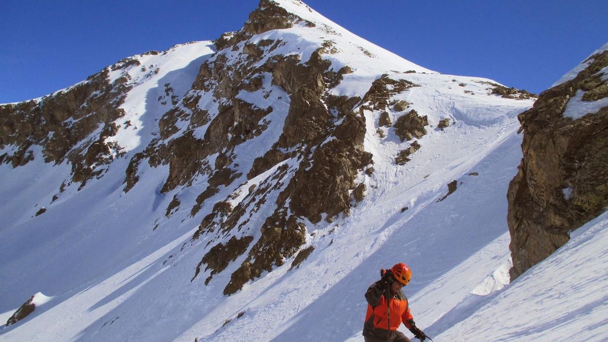 Un alud atrapa a varias personas en las inmediaciones del Balneario de Panticosa, Huesca