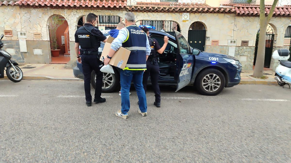 Dos detenidos por estafar más de 20.000 euros con falsas reservas de alquiler, uno de ellos en Zaragoza