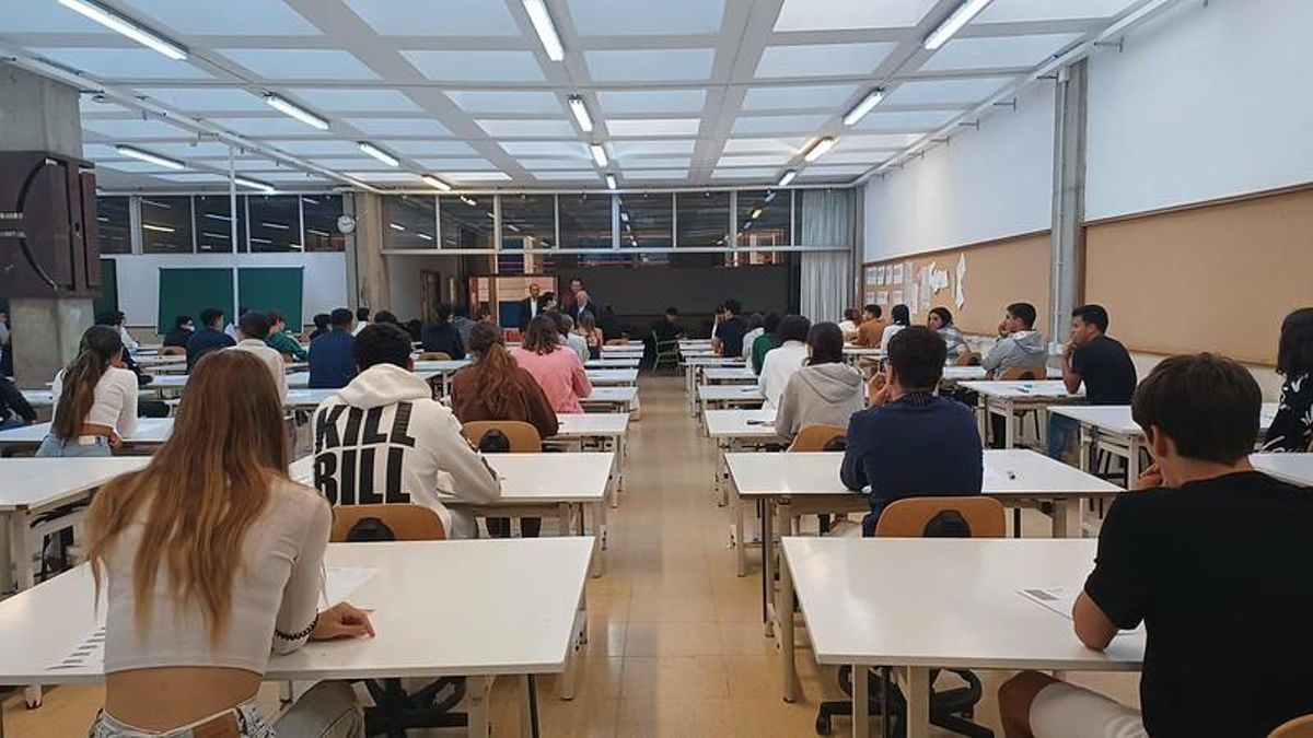 Docentes e investigadores de la ULPGC, contra el acuerdo de financiación del Gobierno canario: "La universidad pública no se desmantela"