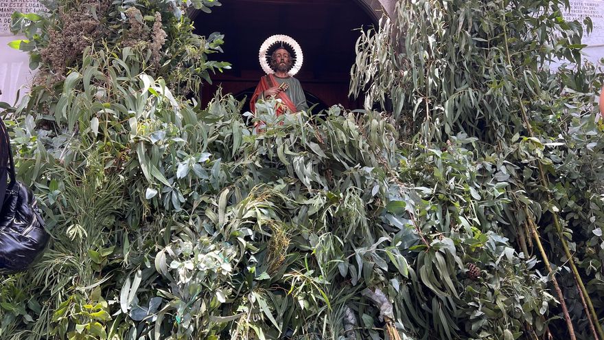 La alerta por incendio forestal ha obligado a cancelar la exhibición de fuegos artificiales