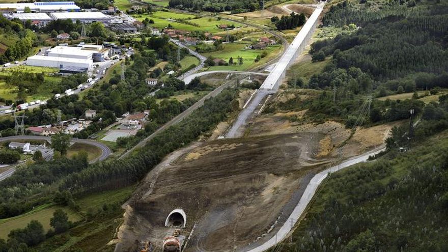 Euskadi y su obra interminable: 2033 como mínimo para completar los accesos de la alta velocidad a Bilbao