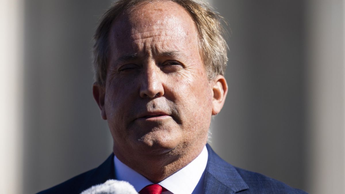 Trump demuestra su control republicano con la victoria de su candidato, Ken Paxton, ante el veterano senador John Cornyn en las primarias de Texas