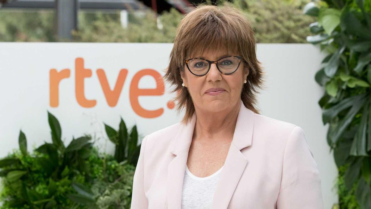 María Escario opina de los actuales presentadores de informativos: "No puedo con esa tendencia a sobreactuar"