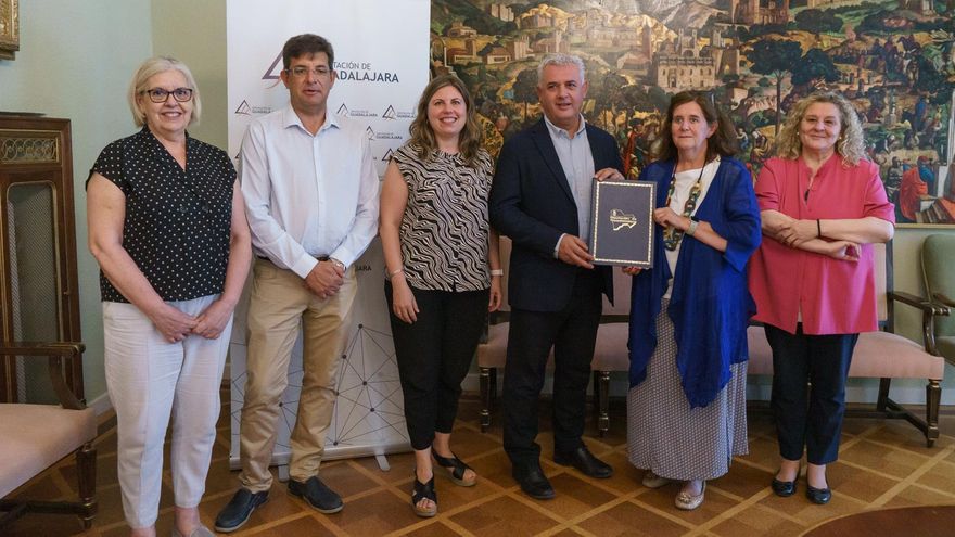 Formalizado el convenio para poner en marcha el Observatorio de la Despoblación en Guadalajara