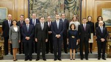 Sáenz de Santamaría se mantiene como única vicepresidenta aunque pierde la portavocía