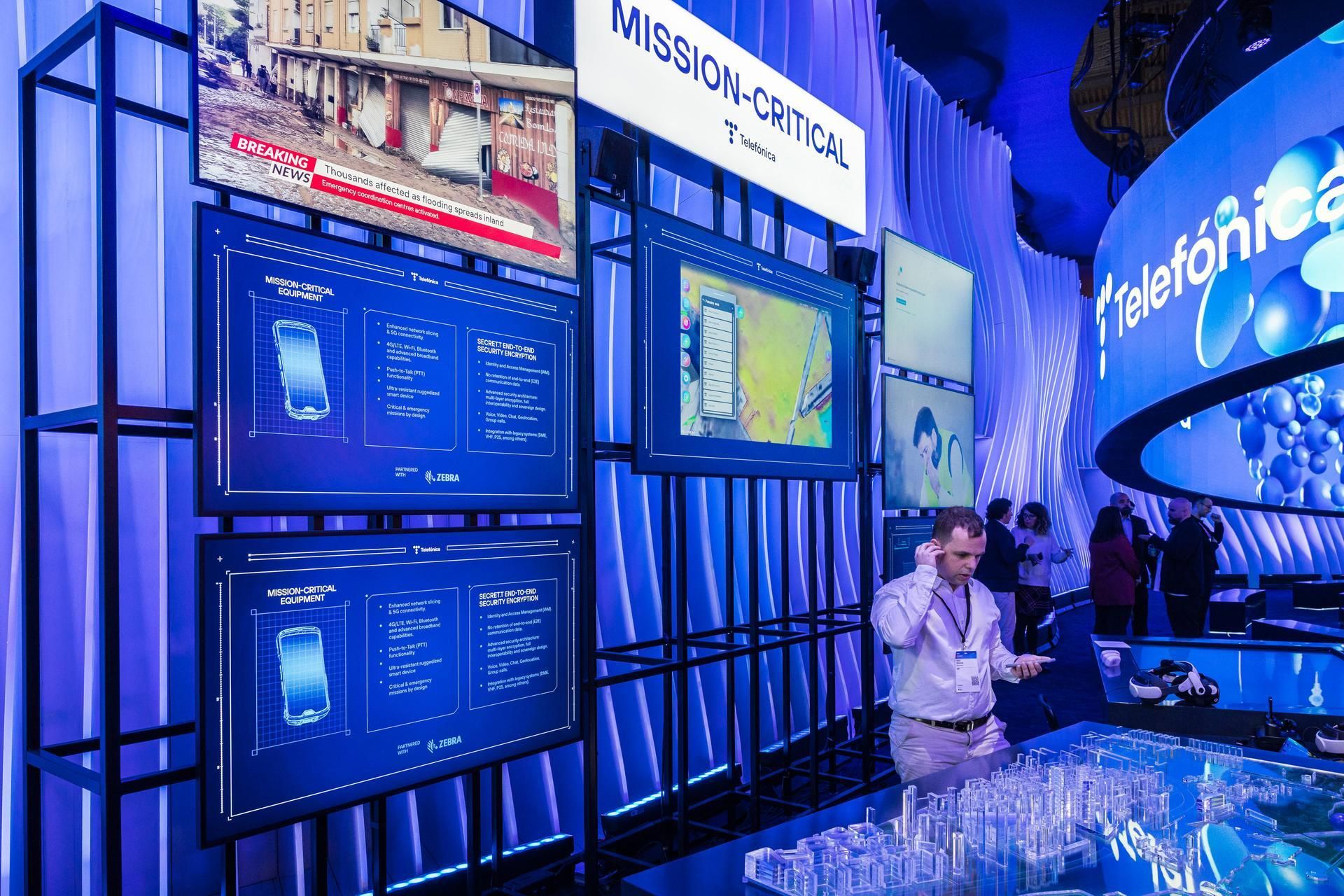 Exposición Mission-Critical Dome de Telefónica