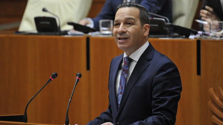 Vox anticipa el 'no' a la investidura de Guardiola en Extremadura, que tendrá una segunda oportunidad el viernes