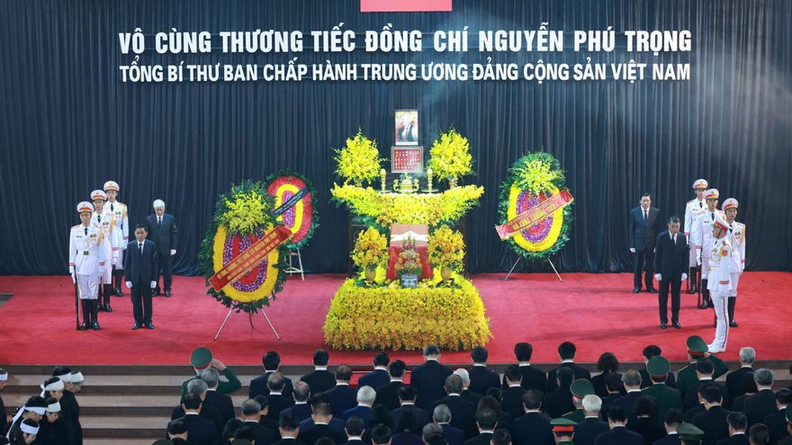 Vietnam inicia los funerales de dos días por el difunto líder Nguyen Phu Trong