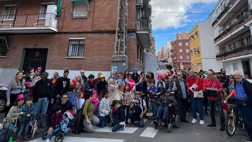 Humor y acción colectiva: manual para diseñar una campaña activista perfecta como 'Miss Torreta Tetuán'