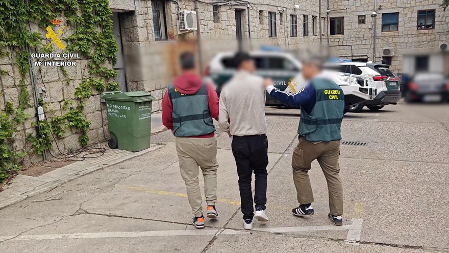 La Guardia Civil desmantela un grupo criminal que operaba mediante el 'método de la siembra' en Córdoba y otras nueve provincias