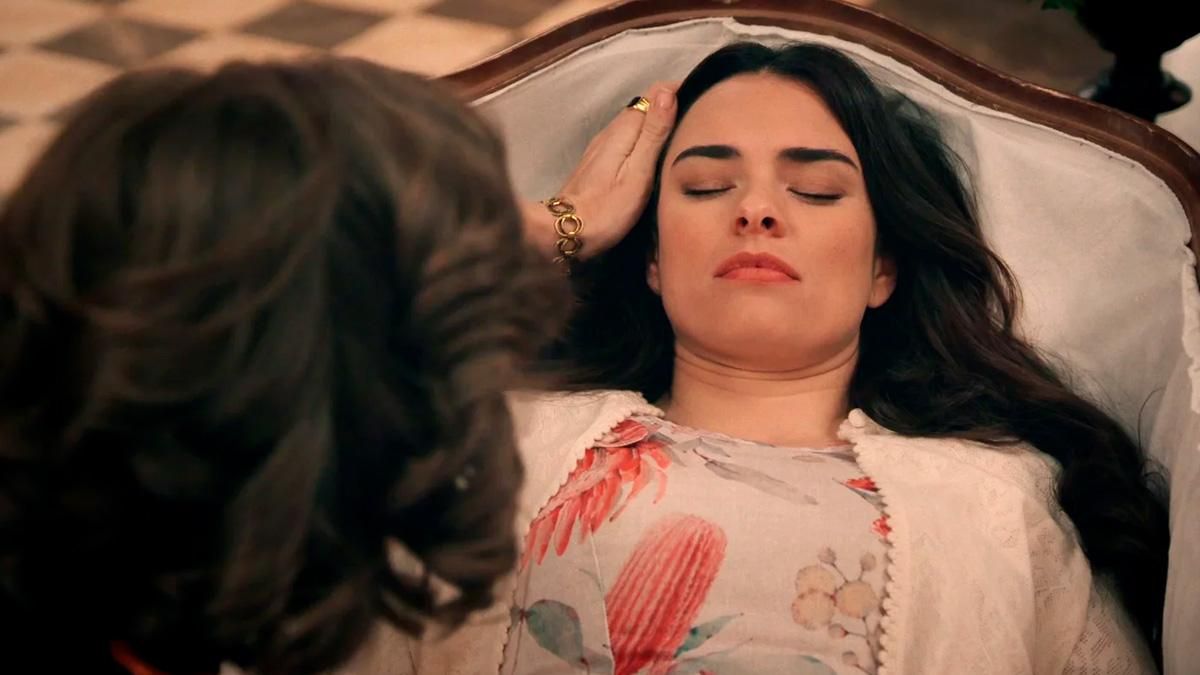 'Sueños de libertad' adelanta la vuelta de Alba Brunet (Fina) con una pesadilla de Marta: "La enfermedad no tiene cura"