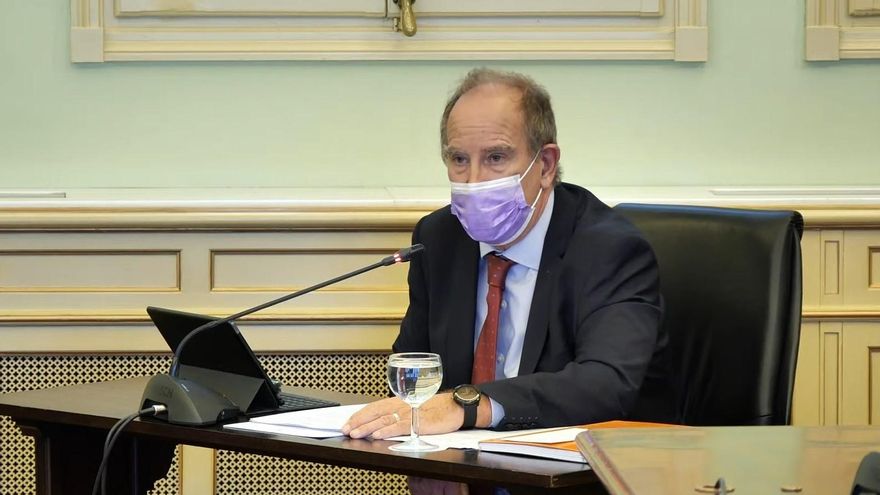 Dimite el director general del Ib-Salut, Juli Fuster