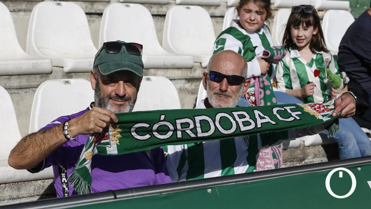 Grada Blanquiverde del Córdoba CF - SD Huesca