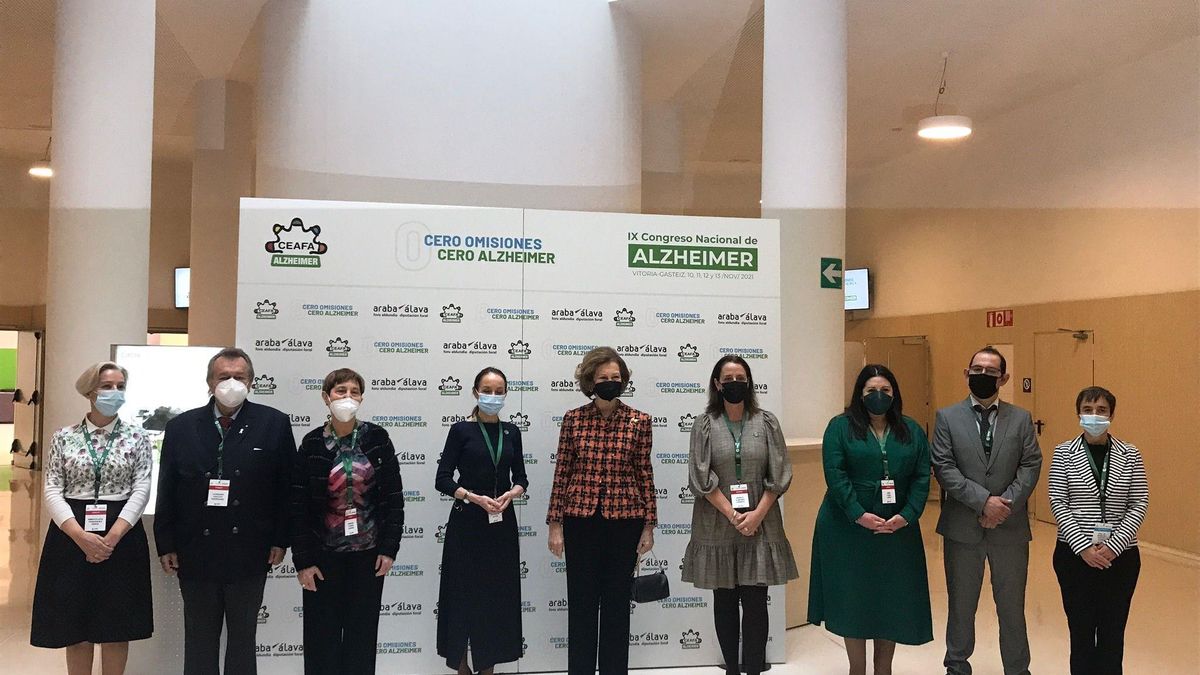 Su Majestad la Reina Doña Sofía inaugura en Vitoria-Gasteiz la IX edición del Congreso Nacional del Alzheimer