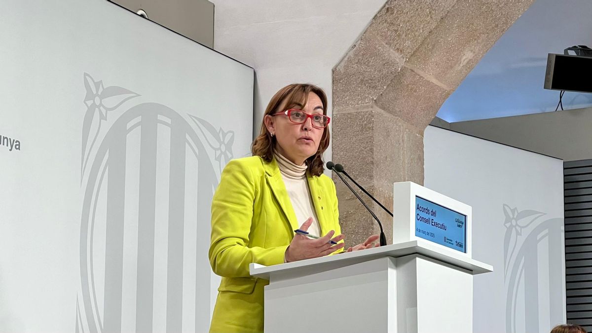 La consellera de Territorio, Vivienda y Transición Ecológica y portavoz de la Generalitat, Sílvia Paneque, en una rueda de prensa tras el Consell Executiu