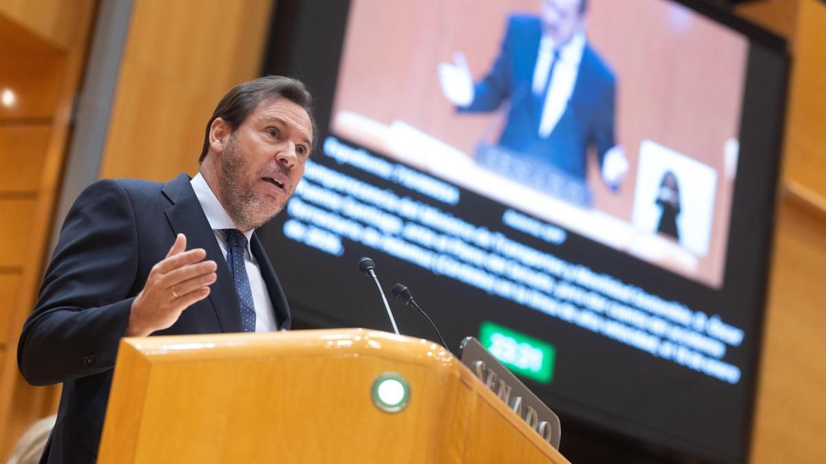 Óscar Puente en un momento de su comparecencia ante el Senado.