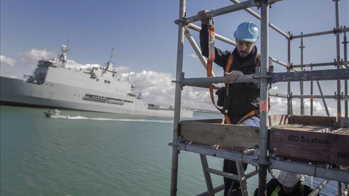 La Armada de EE.UU., satisfecha con Navantia en el mantenimiento de destructores