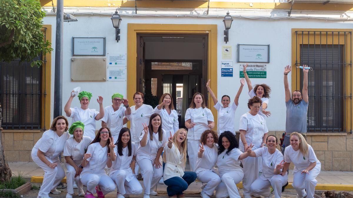 Personal del centro de Novocare en Arjonilla (Jaén)