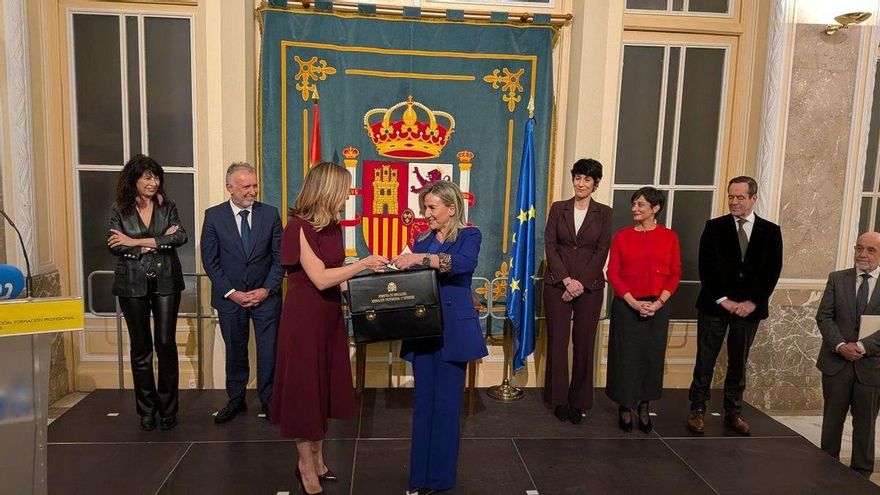 Nombramiento de Milagros Tolón