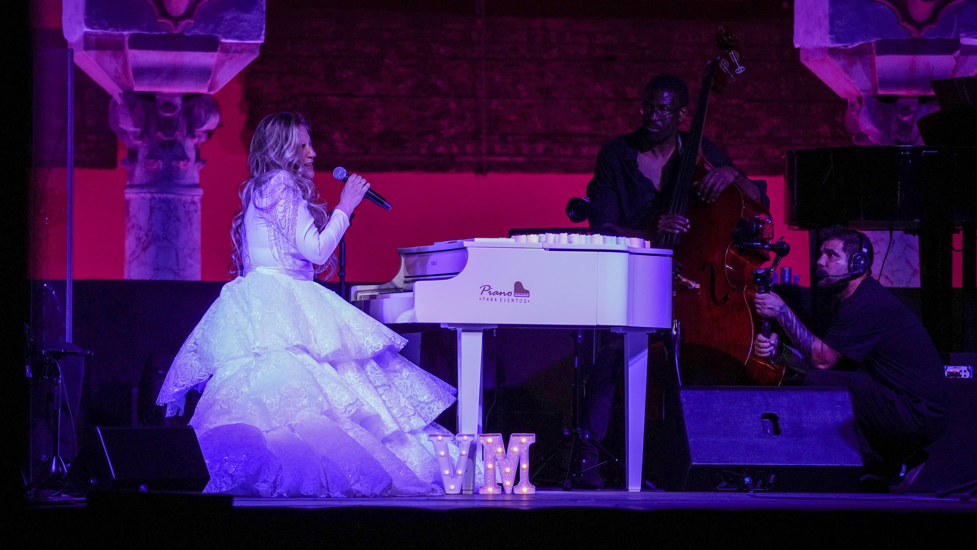 El concierto de María Toledo en el Patio de los Naranjos en la Noche Blanca del flamenco