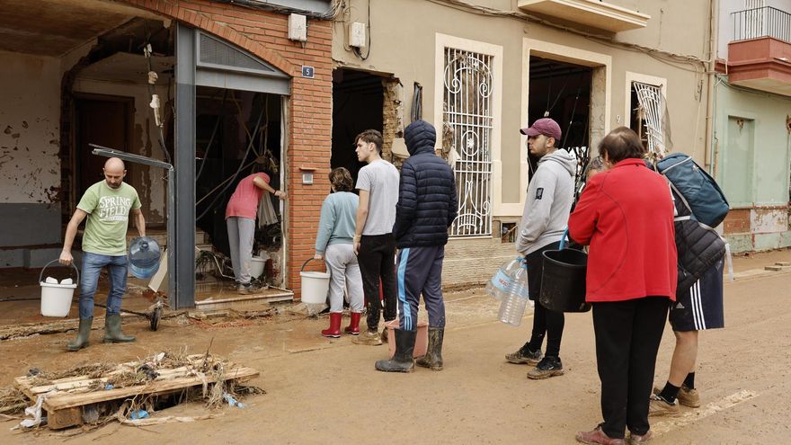 Los fallecidos en Paiporta son ya 62, muchos atrapados en plantas bajas y garajes