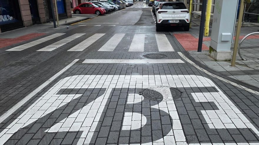 Señalización de la zona de bajas emisiones de Torrelavega.