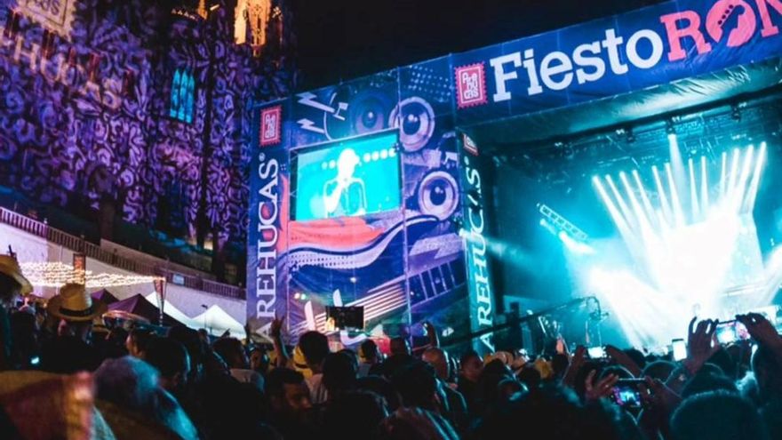 La influencia de las redes sociales en el crecimiento y alcance de FiestoRon