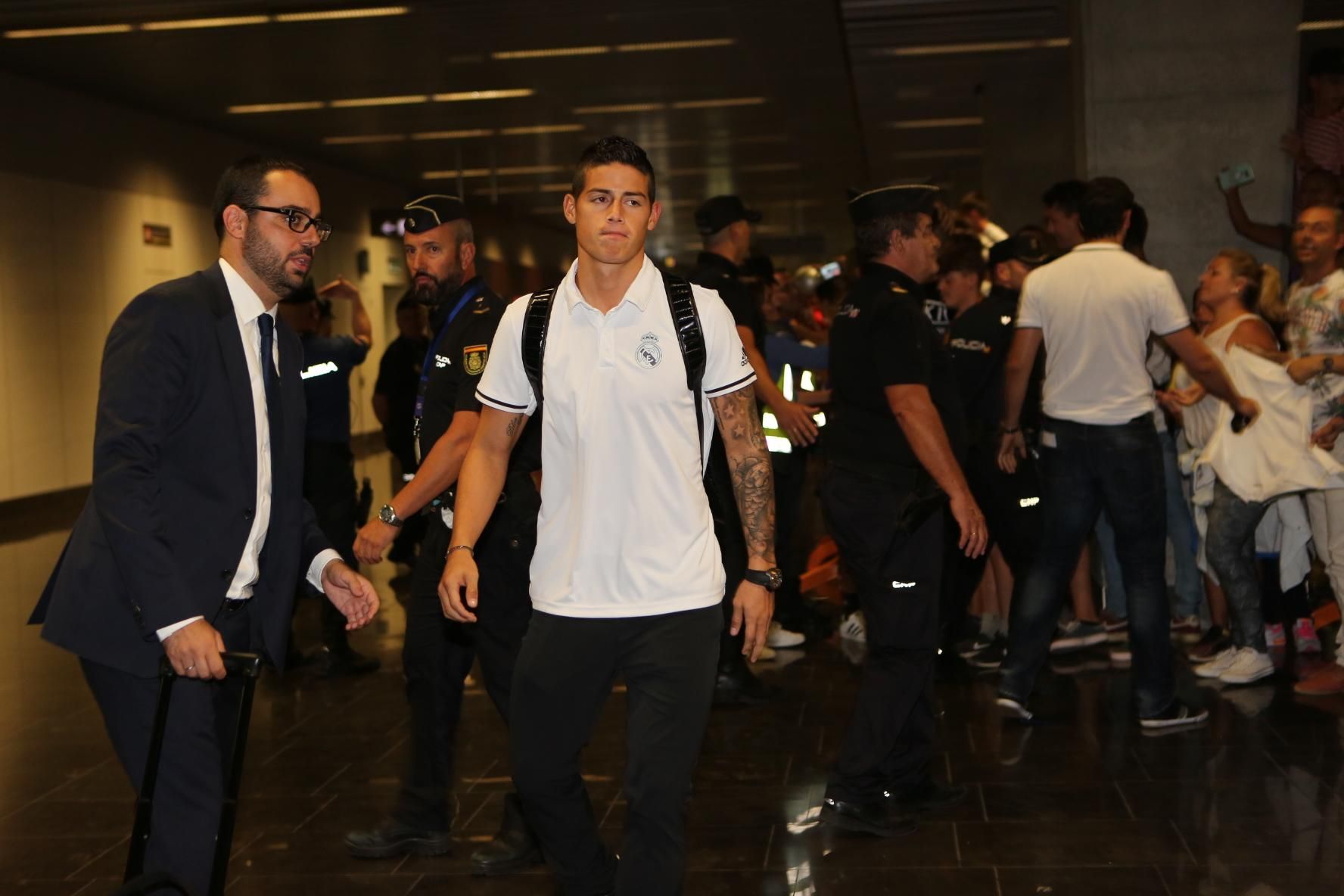 James a su llegada a Gran Canaria (ALEJANDRO RAMOS)