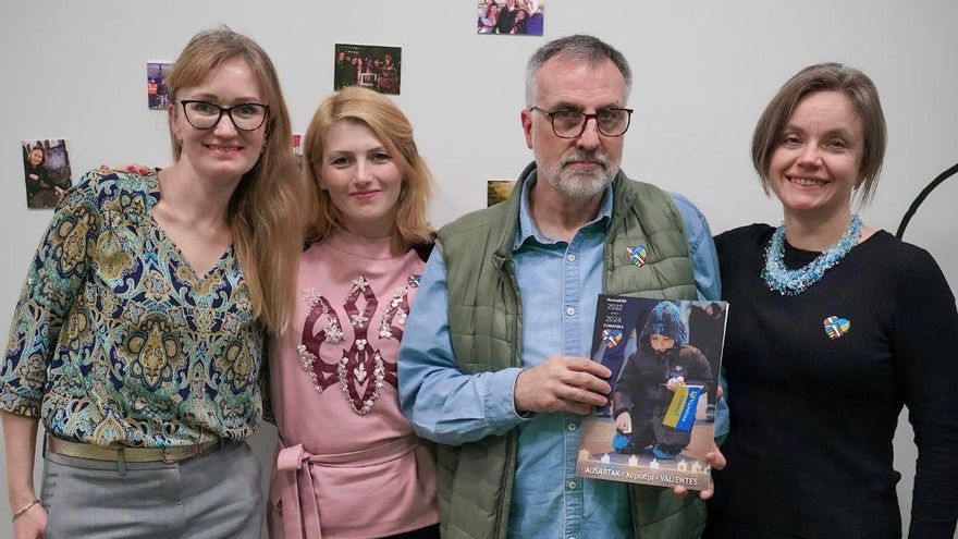 De refugiarse a acoger: voluntarios ucranianos crean en Euskadi una red que da trabajo a cientos de migrantes