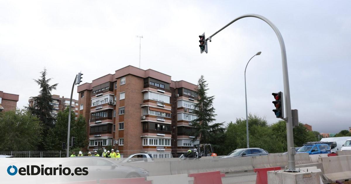 Vuelven los semáforos a la A-5: el Ayuntamiento de Madrid habilita un cruce peatonal ante el corte de los túneles
