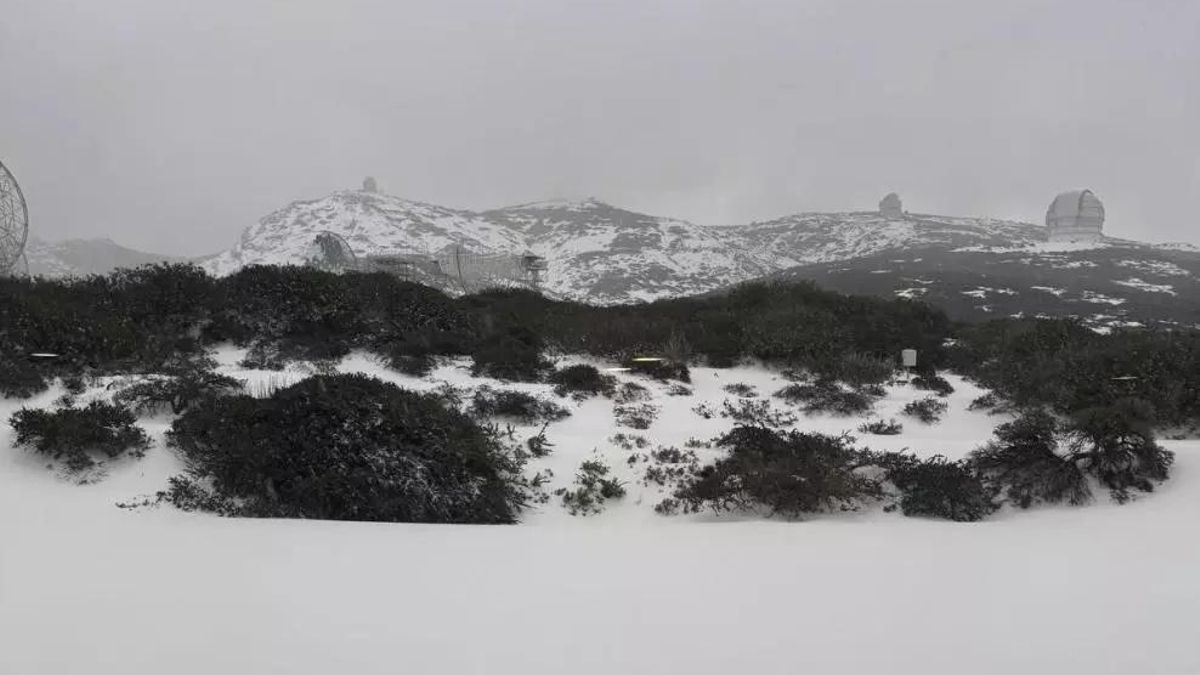 Imagen de archivo las cumbres de La Palma cubierta de nieve el pasado  24 de diciembre de 2024.