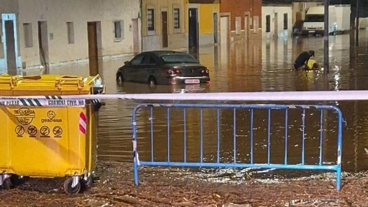 Extremadura desactiva la alerta por inundaciones tras una noche con evacuaciones y más de un millar de llamadas al 112