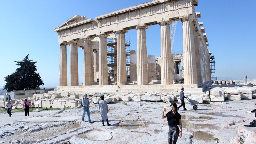 El partenón en Atenas (Grecia) durante la epidemia de coronavirus