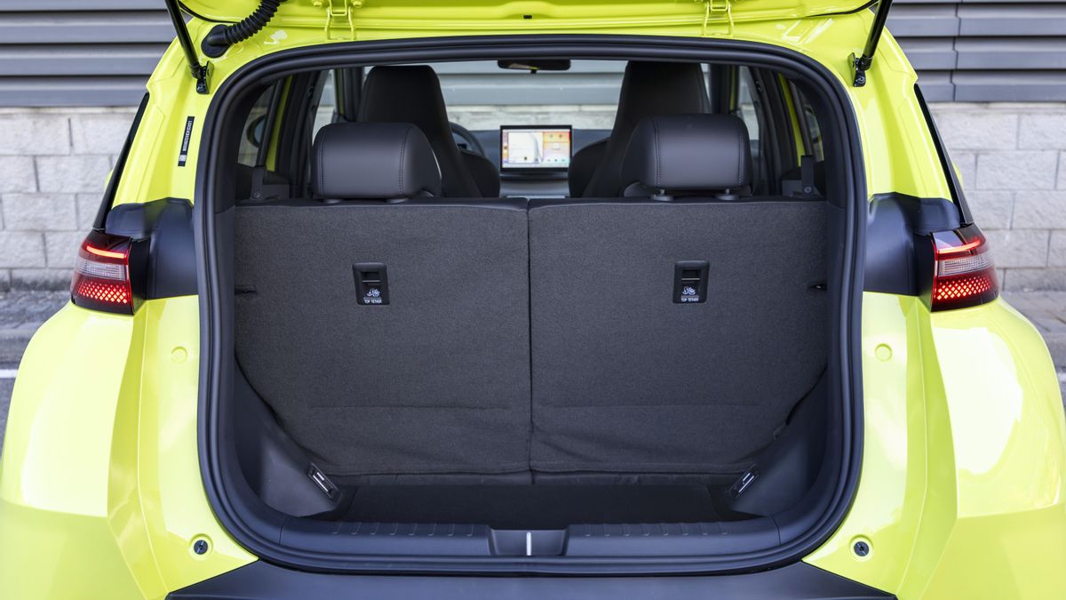 Maletero del BYD Dolphin Surf.