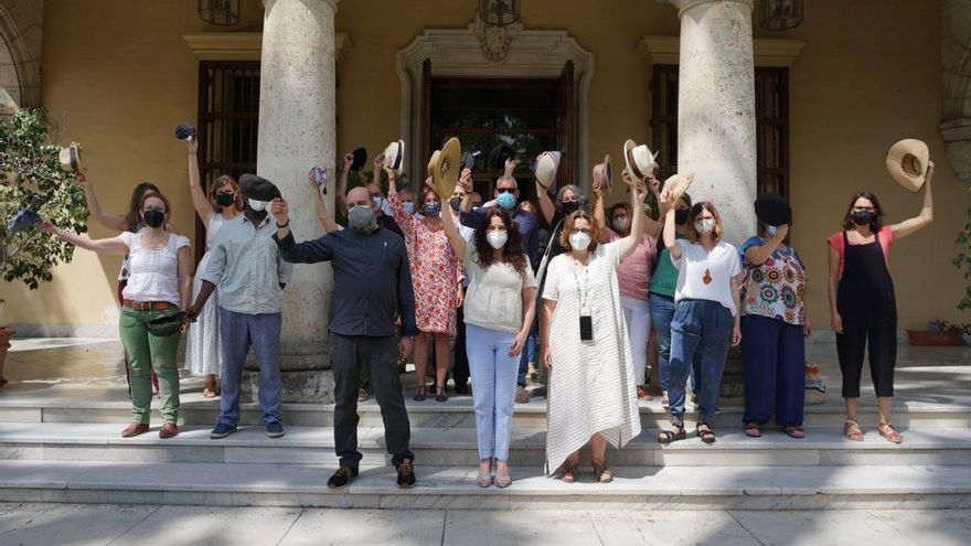 De "quitarse el sombrero" a ser "un residuo" en Andalucía: las ONGD creen que "la política de cooperación no le importa a la Junta"