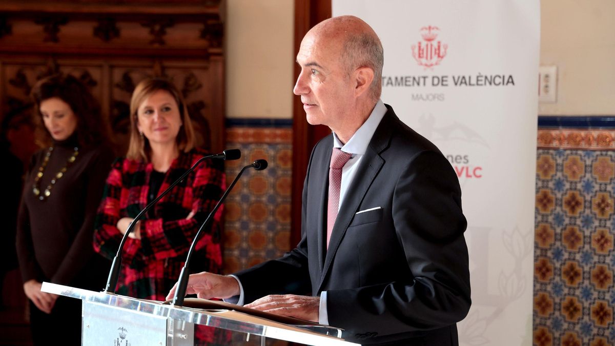 La zona de baixes emissions evidencia la debilitat del govern de Catalá: polítiques essencials per a la ciutat condicionades per Vox